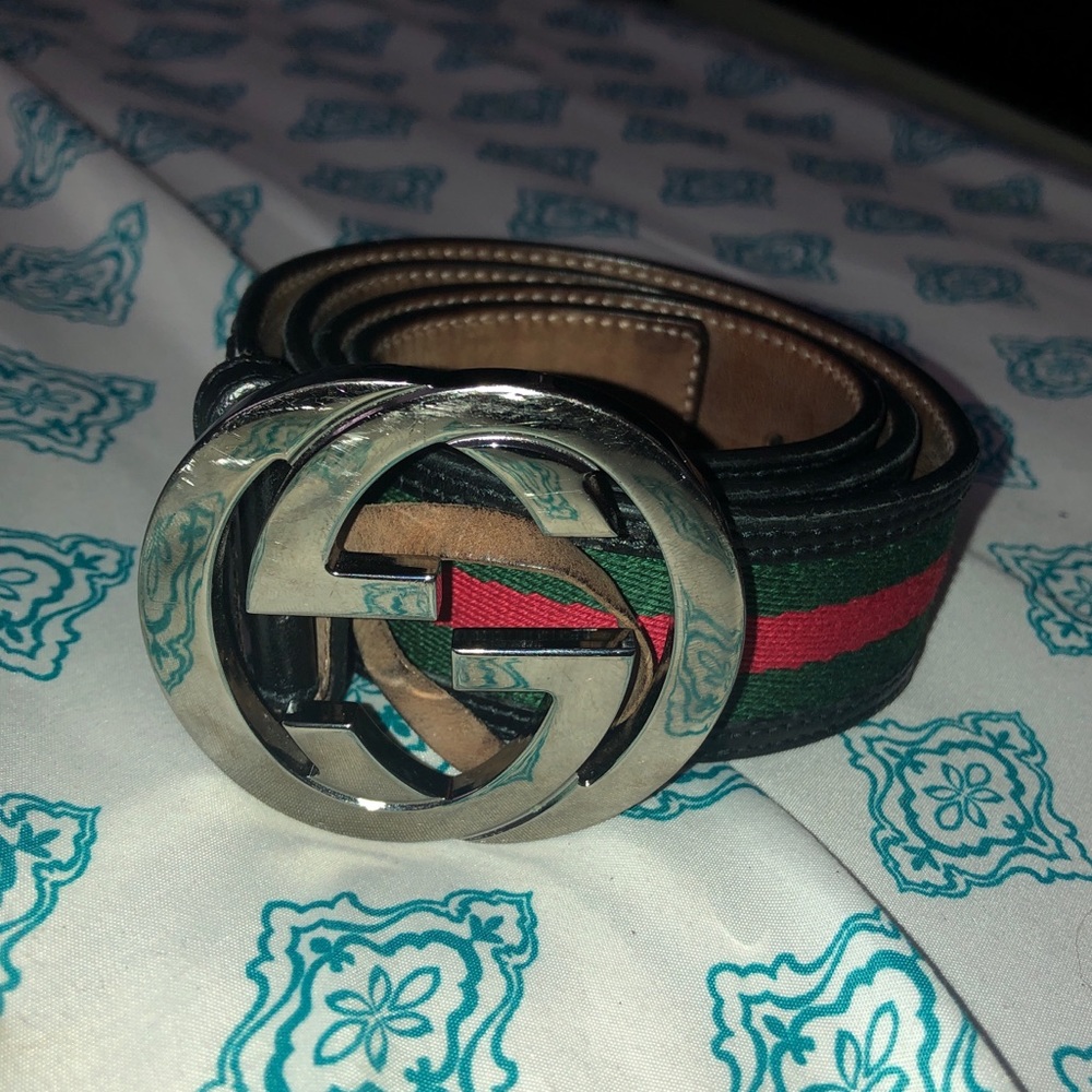 Men’s Gucci belt